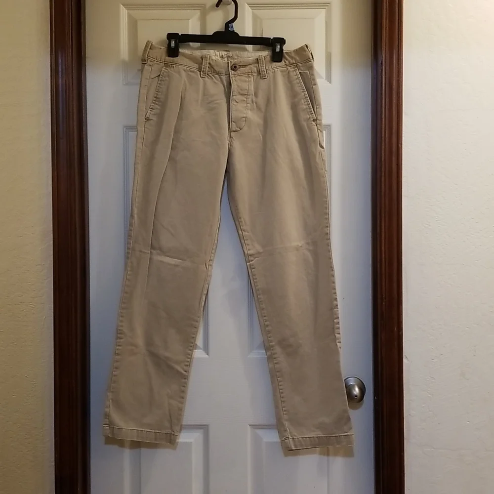 🌸2 for $15🌸 Hollister Slim Straight Chinos 33x32 - Picture 1 of 12